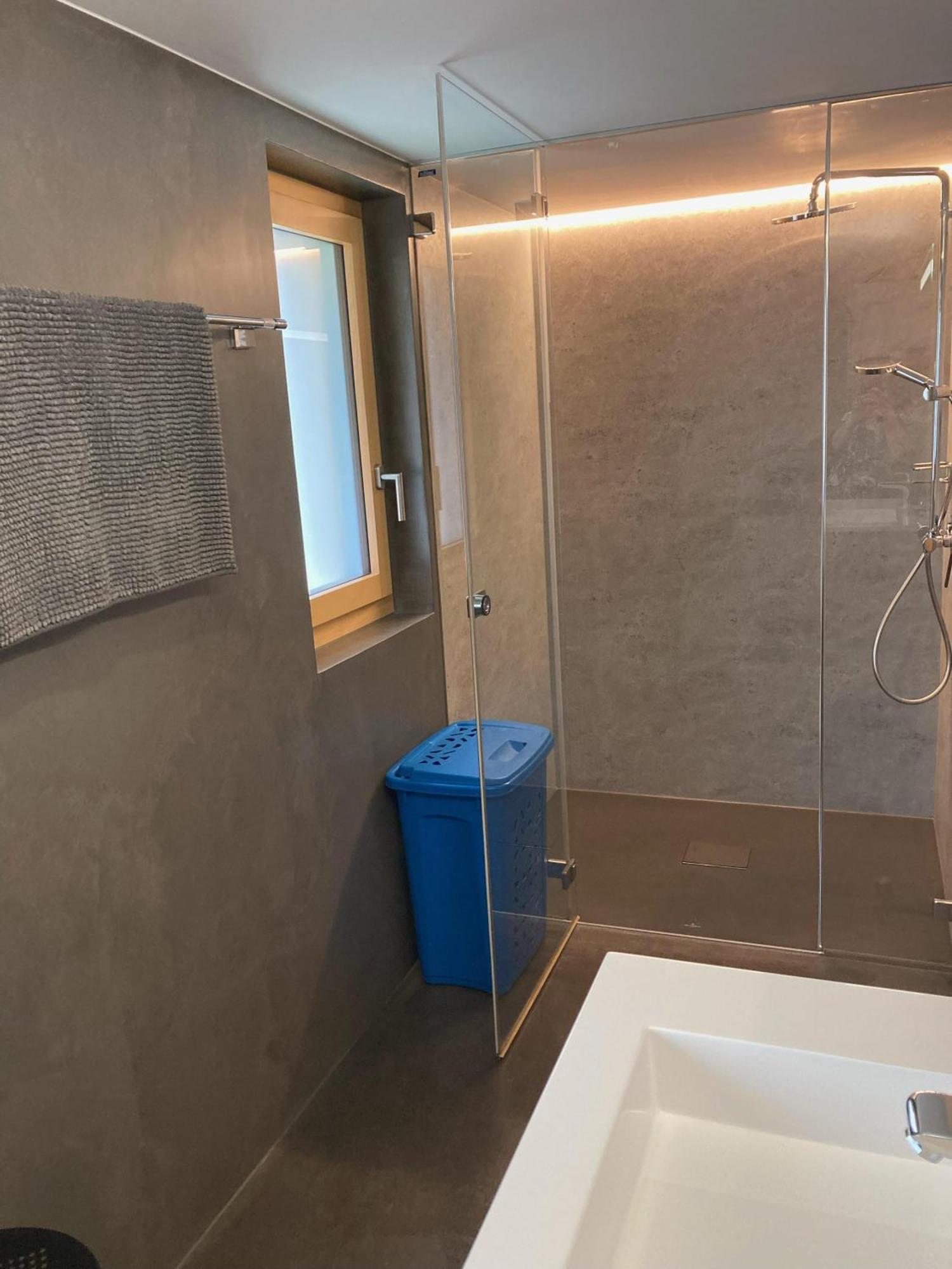 Ferienwohnung Dorfbrunnu Ried-Brig Exterior foto