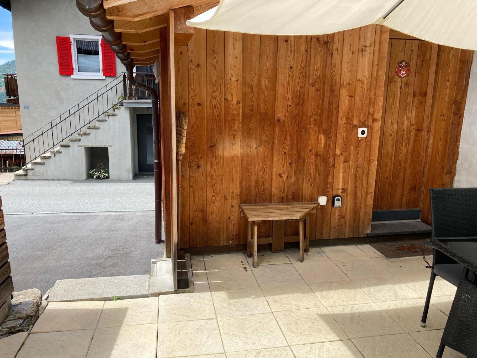 Ferienwohnung Dorfbrunnu Ried-Brig Exterior foto